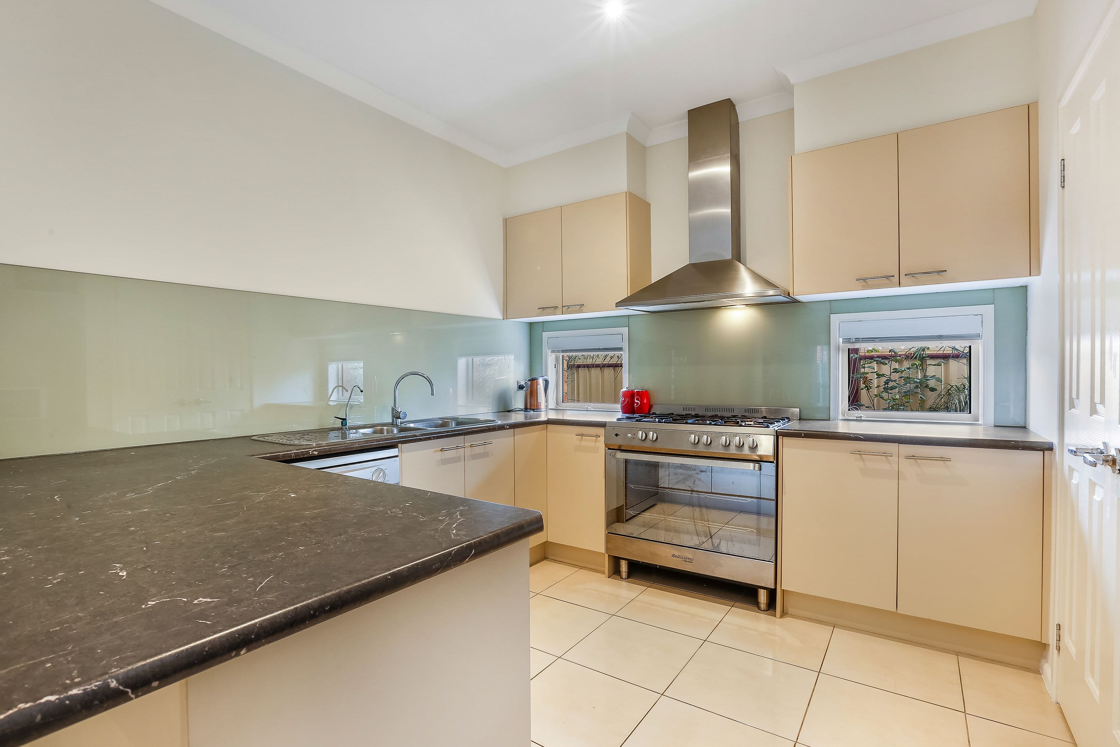 2 Neptune Street, Roxburgh Park VIC 3064, Roxburgh Park - Thumbnail 8