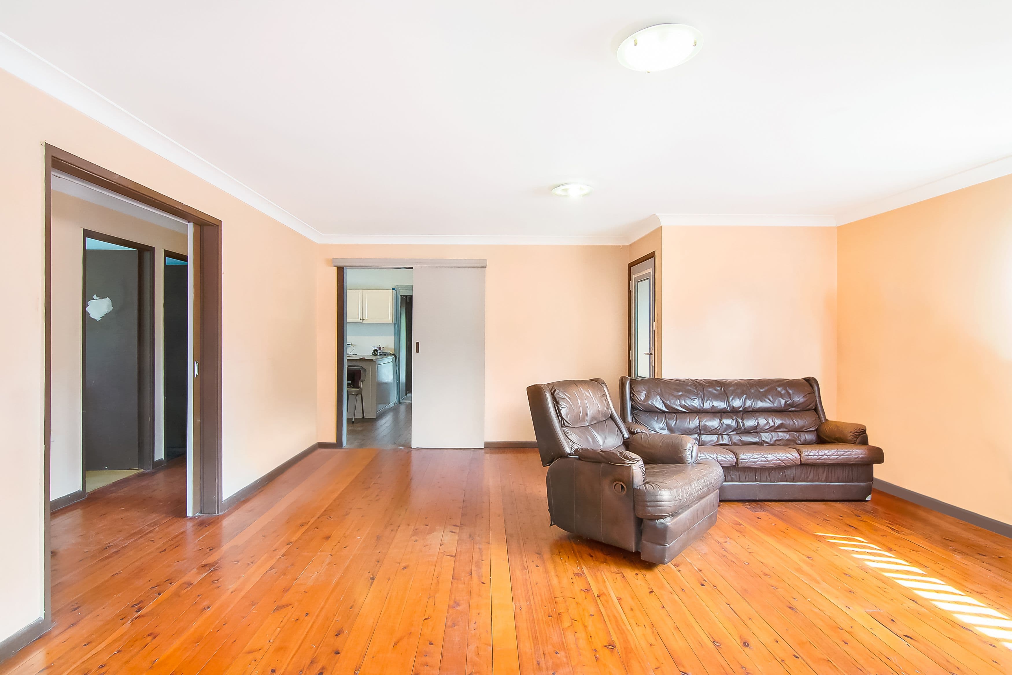 37 Raymond Street, Blacktown - Thumbnail 2
