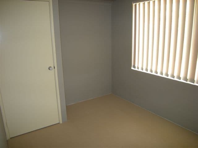 212 Tapper Road, ATWELL WA 6164, Atwell - Thumbnail 4