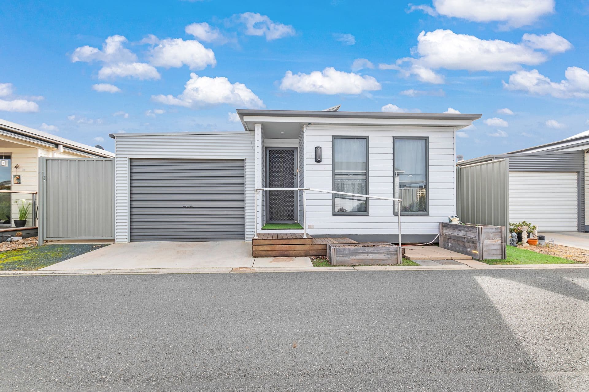 65-73 Northern Highway (Sun River Home Park), Echuca VIC 3564, Echuca - Image 1