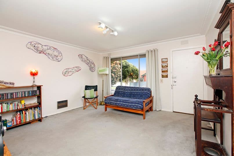13 Kitchener Grove, PRESTON VIC 3072, Preston - Thumbnail 2
