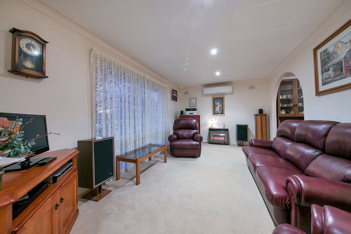 19 Andrea Street, Highbury SA 5089, Highbury - Thumbnail 2