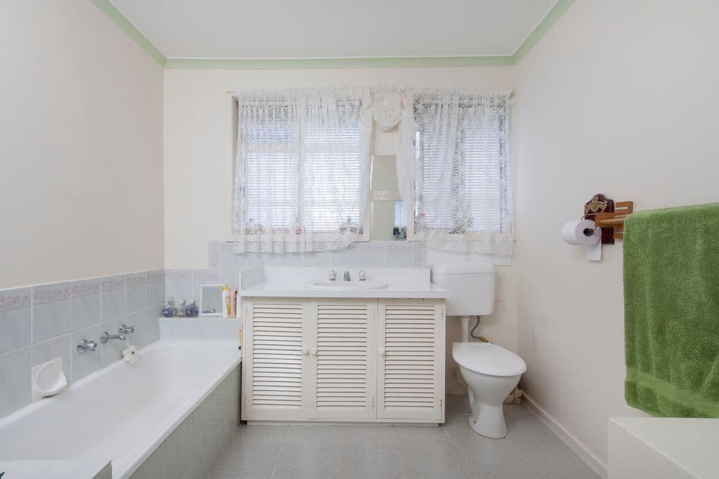 6 Pattanga Court, MORNINGTON VIC 3931, Mornington - Thumbnail 6