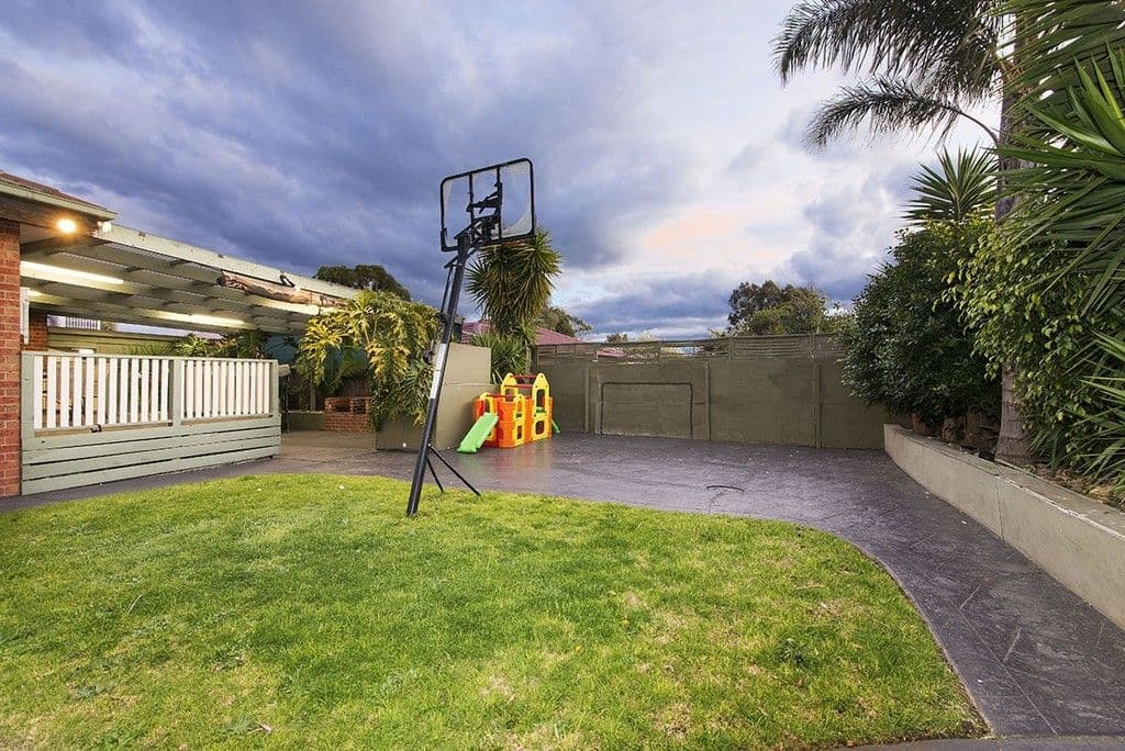 15 Wenden Road, Mill Park VIC 3082, Mill Park - Thumbnail 8