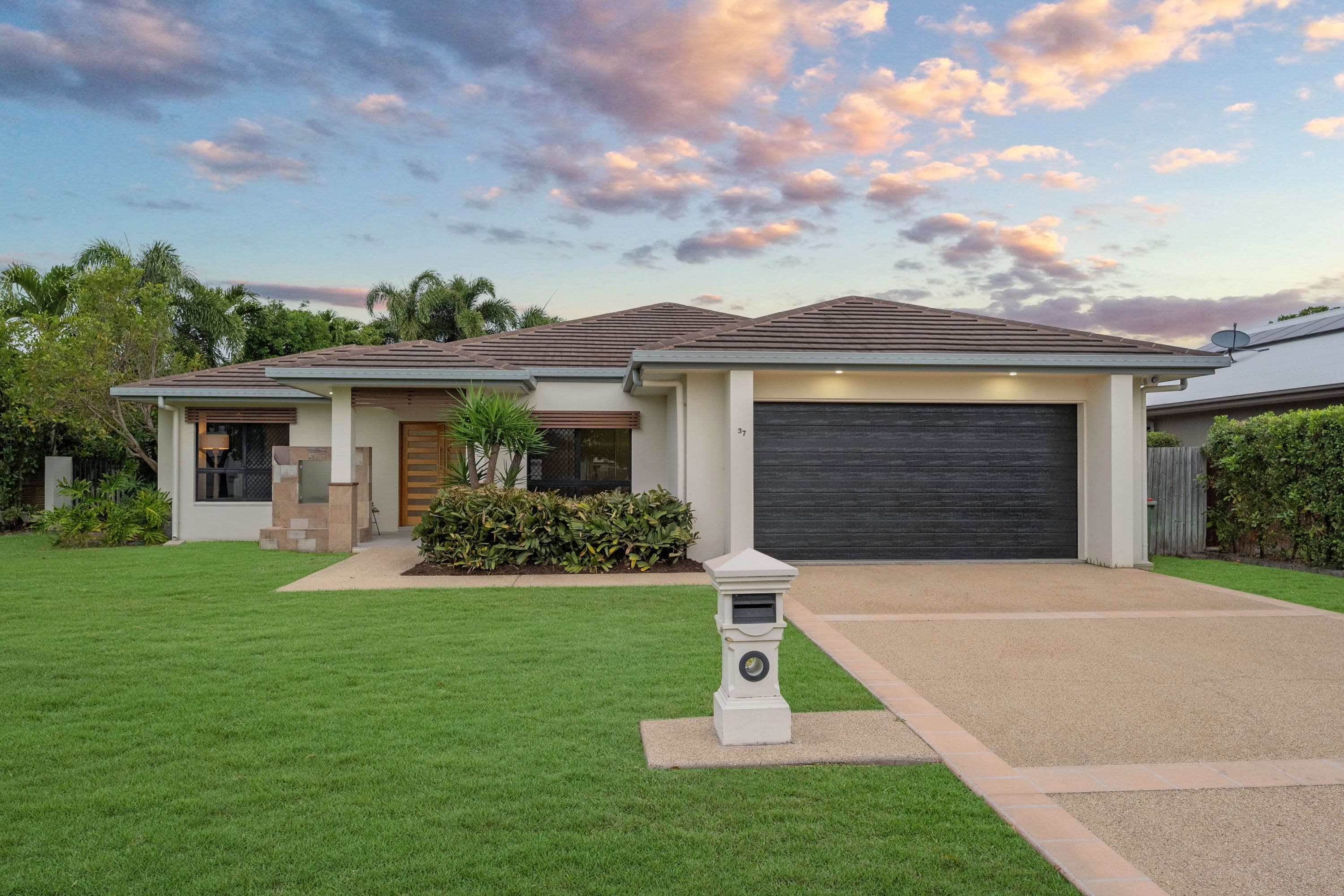 37 Lakeland Boulevard, Idalia QLD 4811, Idalia - Image 1