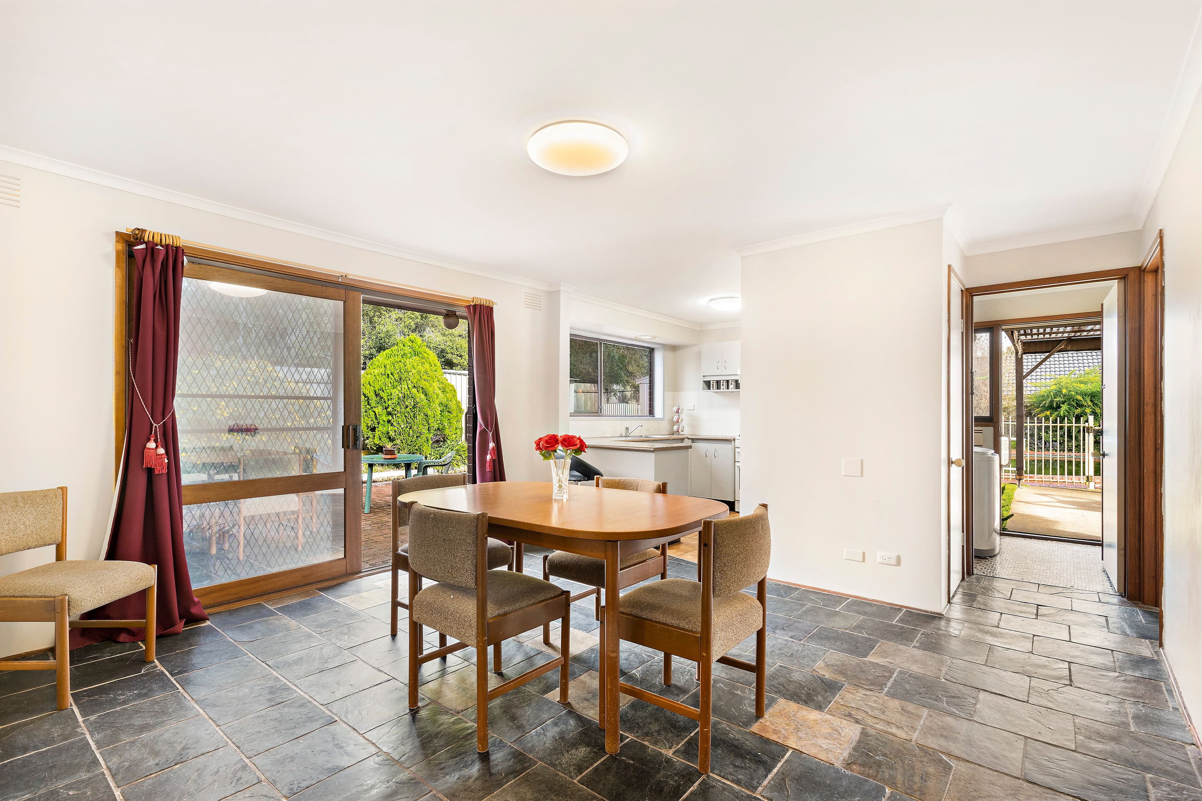 52 Southgateway, Langwarrin VIC 3910, Langwarrin - Thumbnail 2