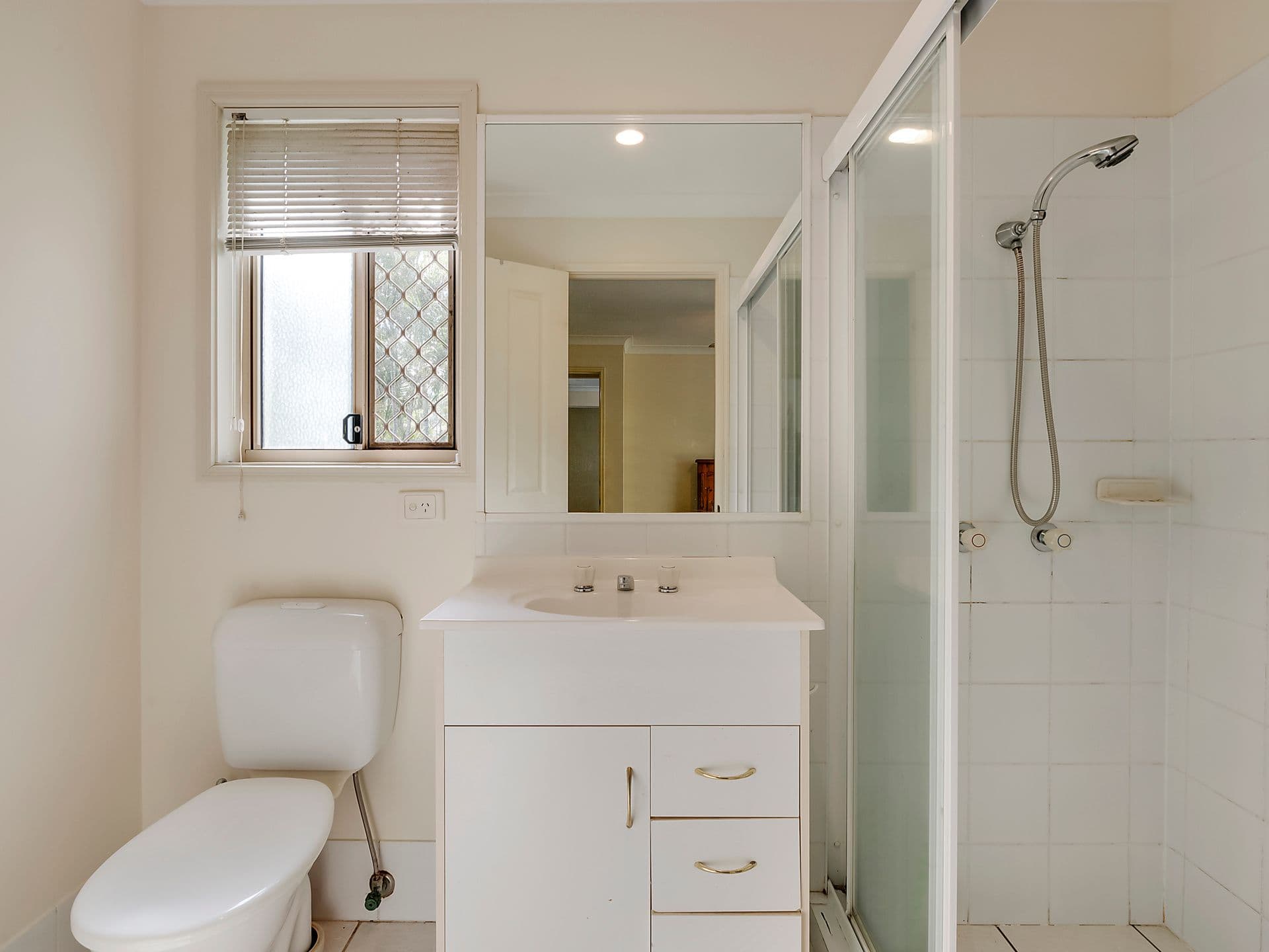 1 Woodbine Court, Parkwood QLD 4214, Parkwood - Thumbnail 8