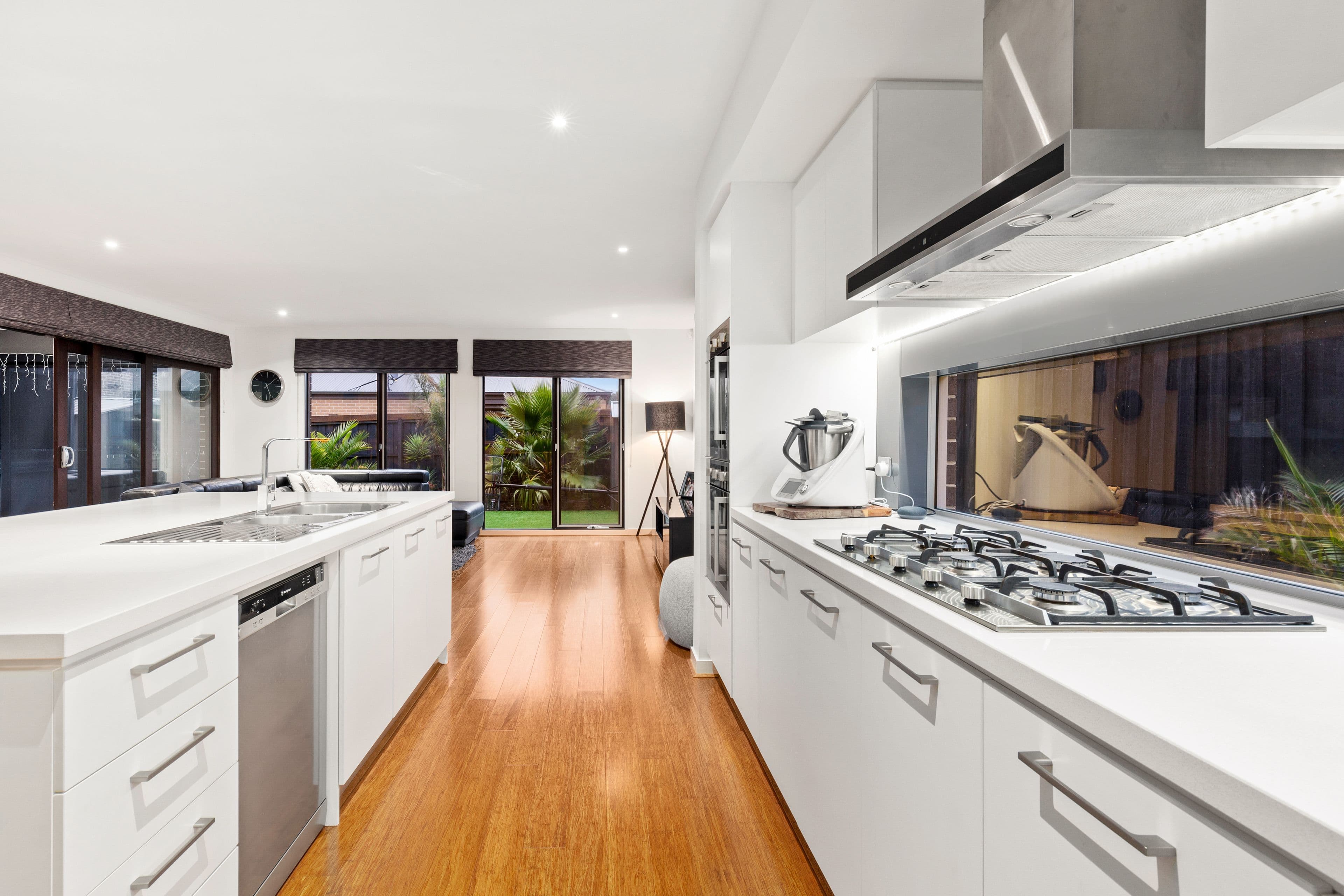 9 Goldsborough Drive, Officer VIC 3809, Officer - Thumbnail 5