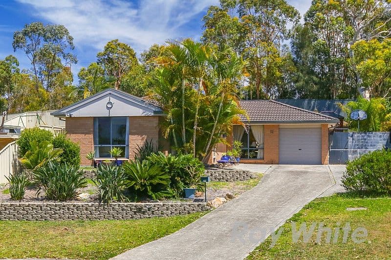 52 Callen Avenue, San Remo - Image 1