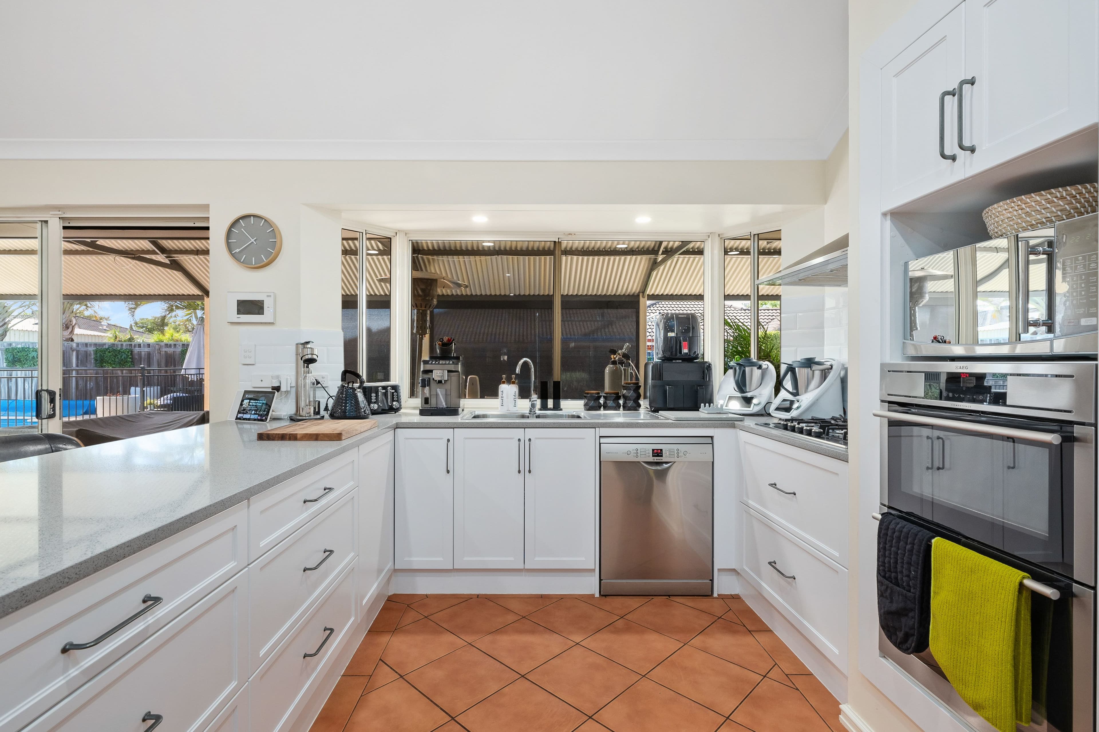 43 Horseshoe Circuit, Henley Brook WA 6055, Henley Brook - Thumbnail 3