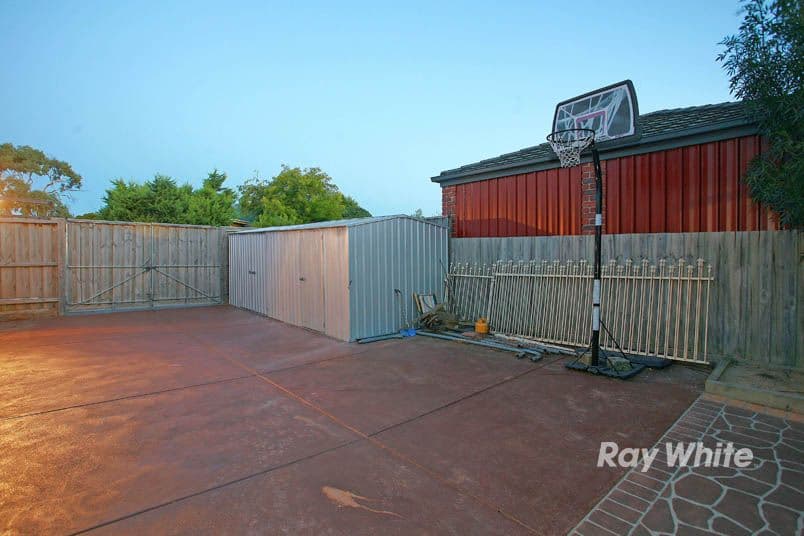 145 Lawless Drive, CRANBOURNE NORTH VIC 3977, Cranbourne North - Thumbnail 7