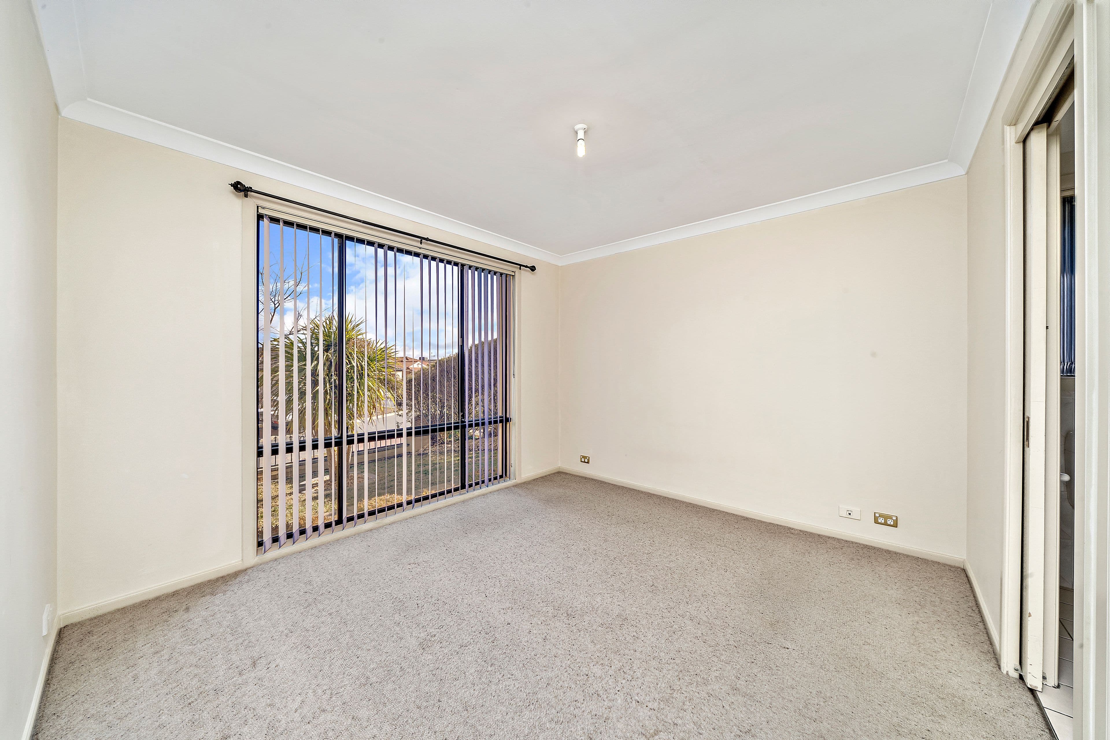 21 Tarrant Crescent, Dunlop ACT 2615, Dunlop - Thumbnail 7
