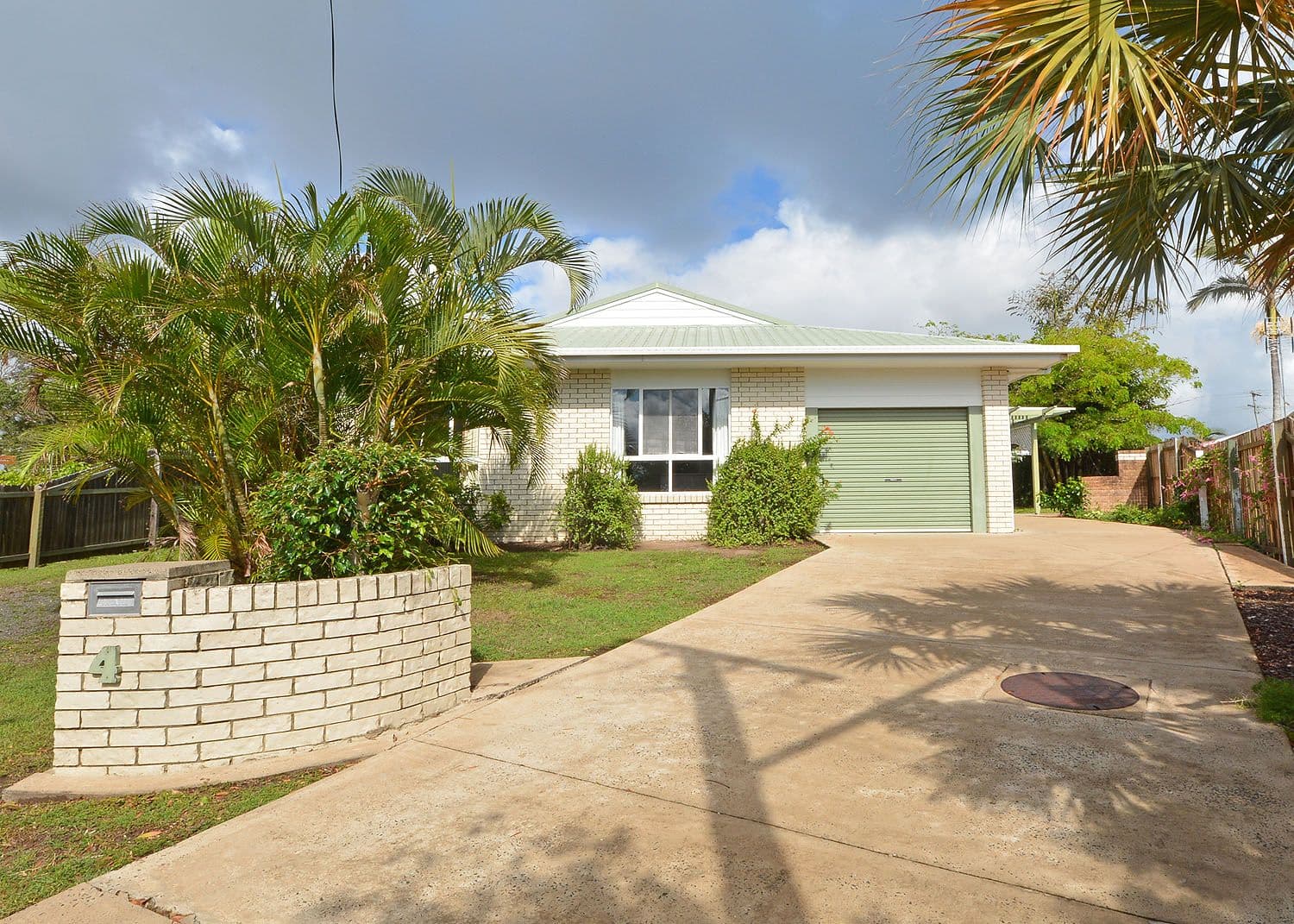 4 Diana Place, Urangan QLD 4655, Urangan - Image 1