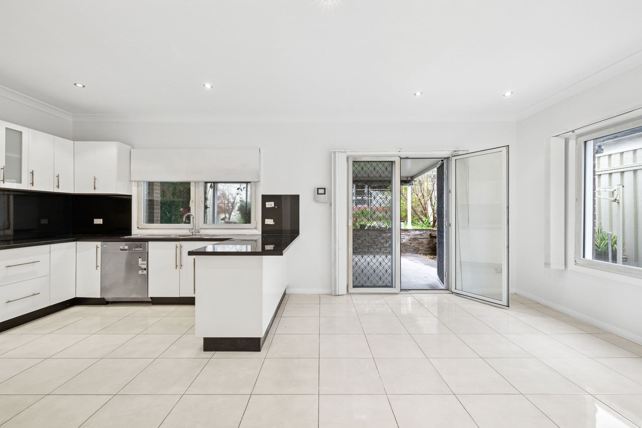 317 Waterloo Road, Greenacre NSW 2190, Greenacre - Thumbnail 3