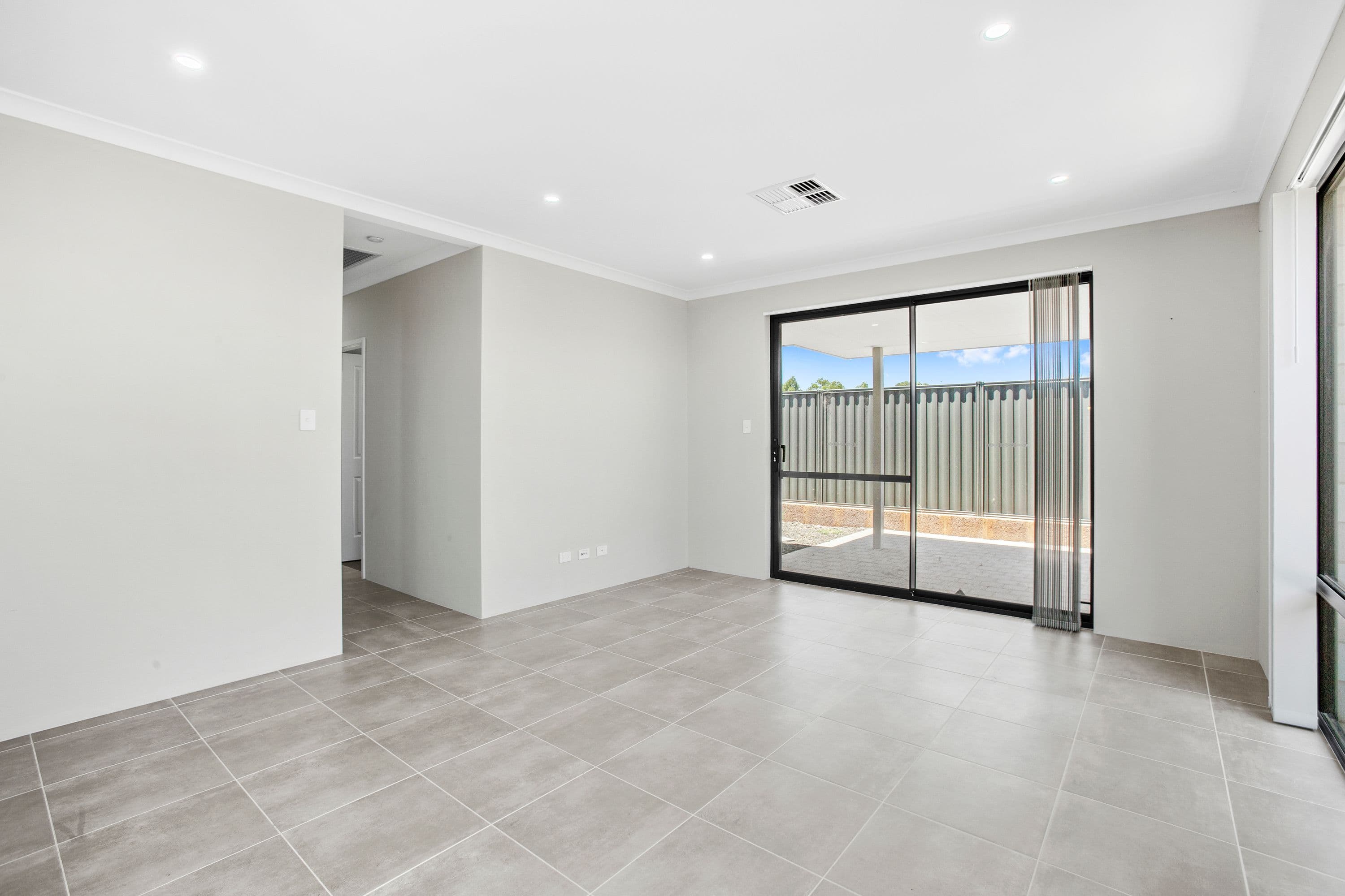 7 Langer Crescent, Champion Lakes WA 6111, Champion Lakes - Thumbnail 7