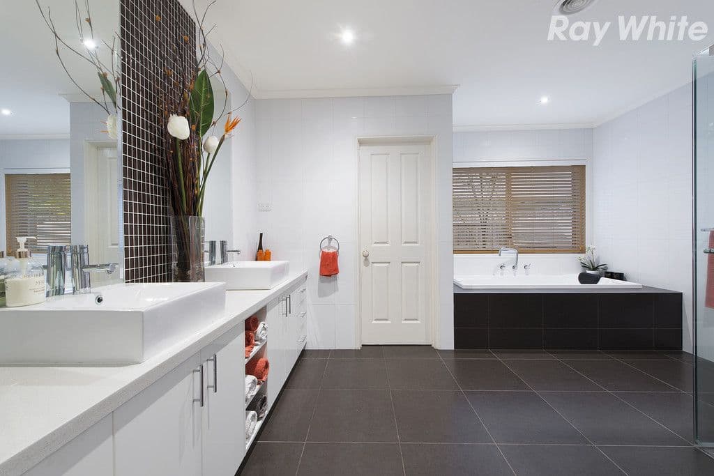 11 Manhatten Terrace, Rowville VIC 3178, Rowville - Thumbnail 7