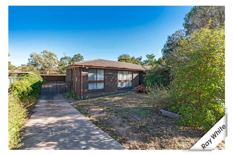 107 Castleton Crescent, GOWRIE ACT 2904, Gowrie - Image 1