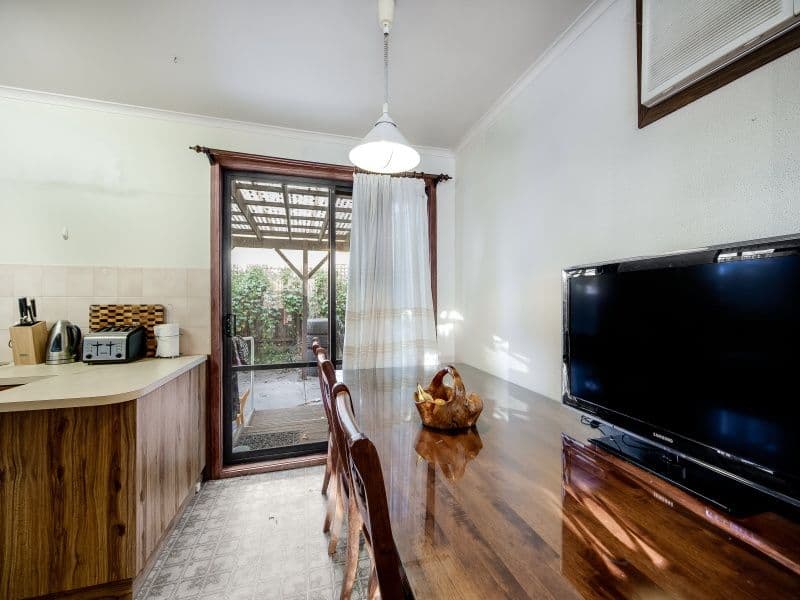 11 Melva Court, FRANKSTON VIC 3199, Frankston - Thumbnail 4