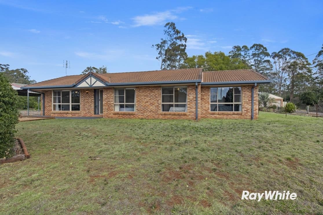 16 Blue Gum Drive, Highfields QLD 4352, Highfields - Image 1