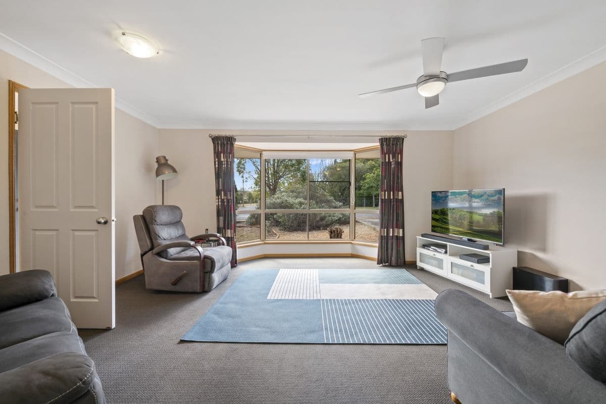 16 Blue Gum Drive, Highfields QLD 4352, Highfields - Thumbnail 3