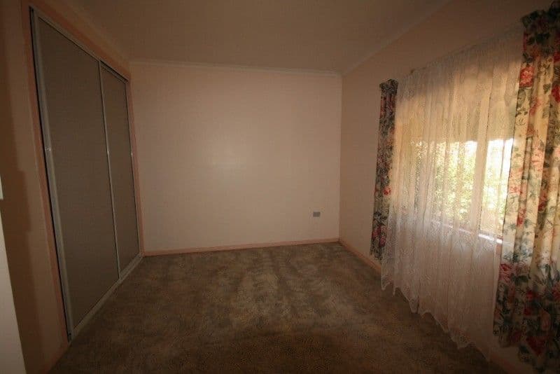 2 Cassia Street, WALKAMIN QLD 4872, Walkamin - Thumbnail 7