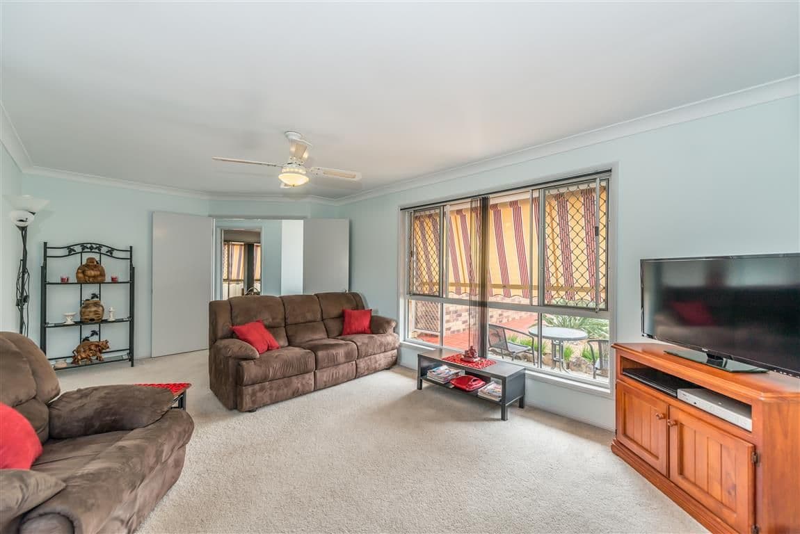 2 Morfantaine Terrace, PARKWOOD QLD 4214, Parkwood - Thumbnail 4