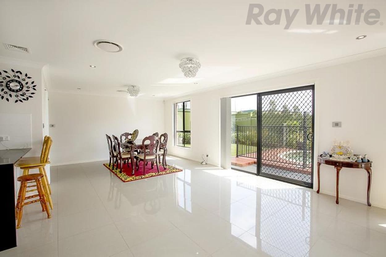 1 Ruse Place, Carnes Hill NSW 2171, Carnes Hill - Thumbnail 4