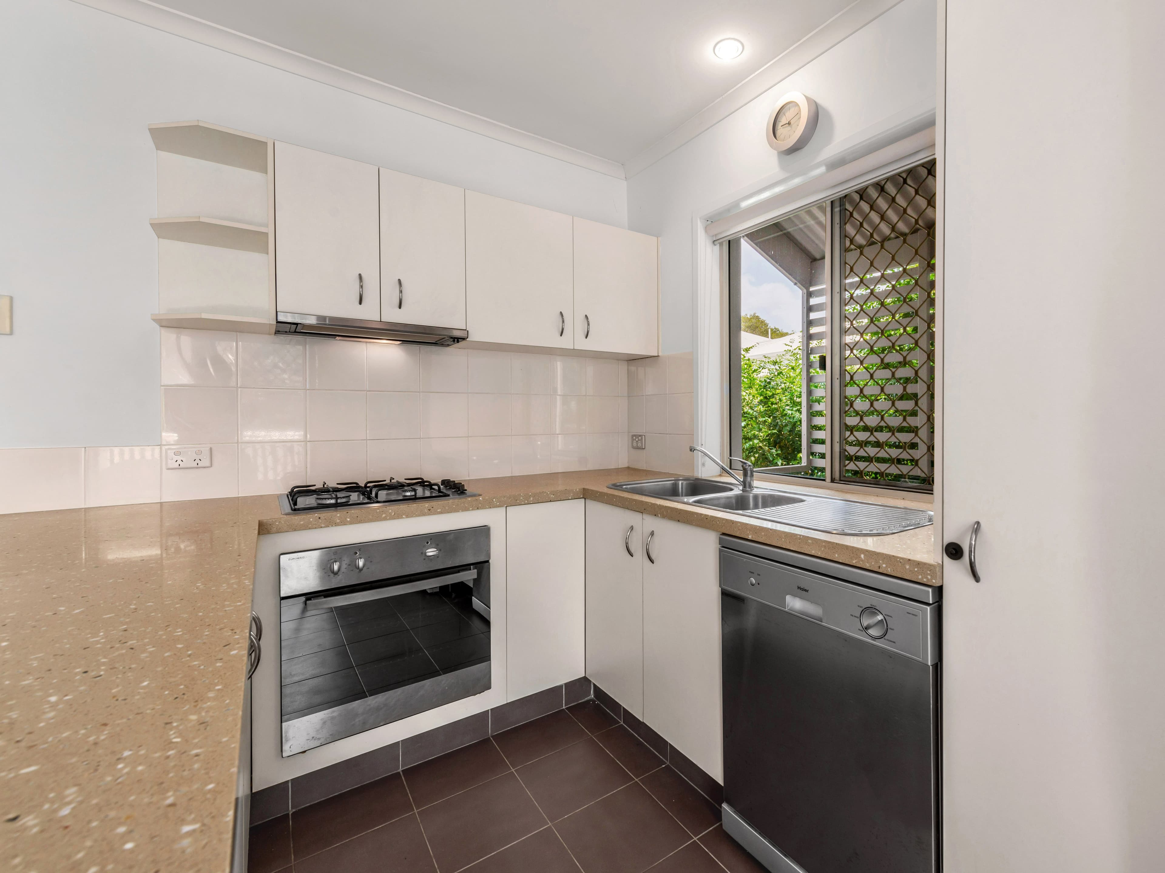 75 Riding Road, Hawthorne QLD 4171, Morningside - Thumbnail 6