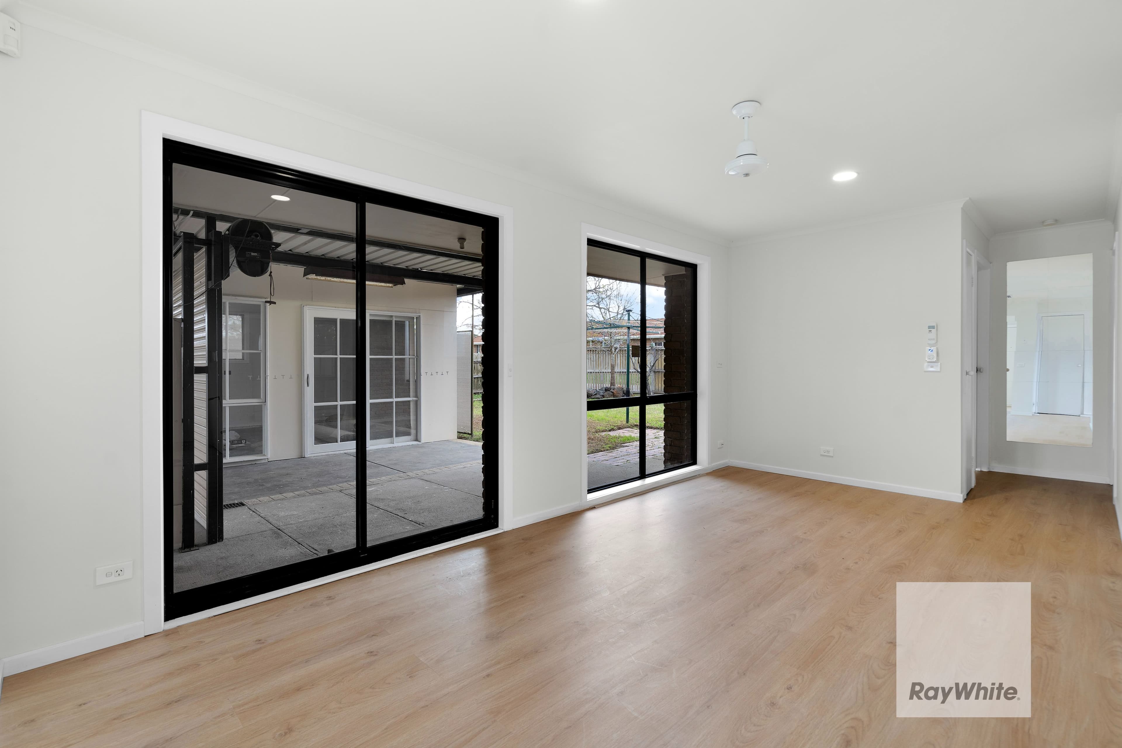 2 Themeda Court, Delahey VIC 3037, Delahey - Thumbnail 6