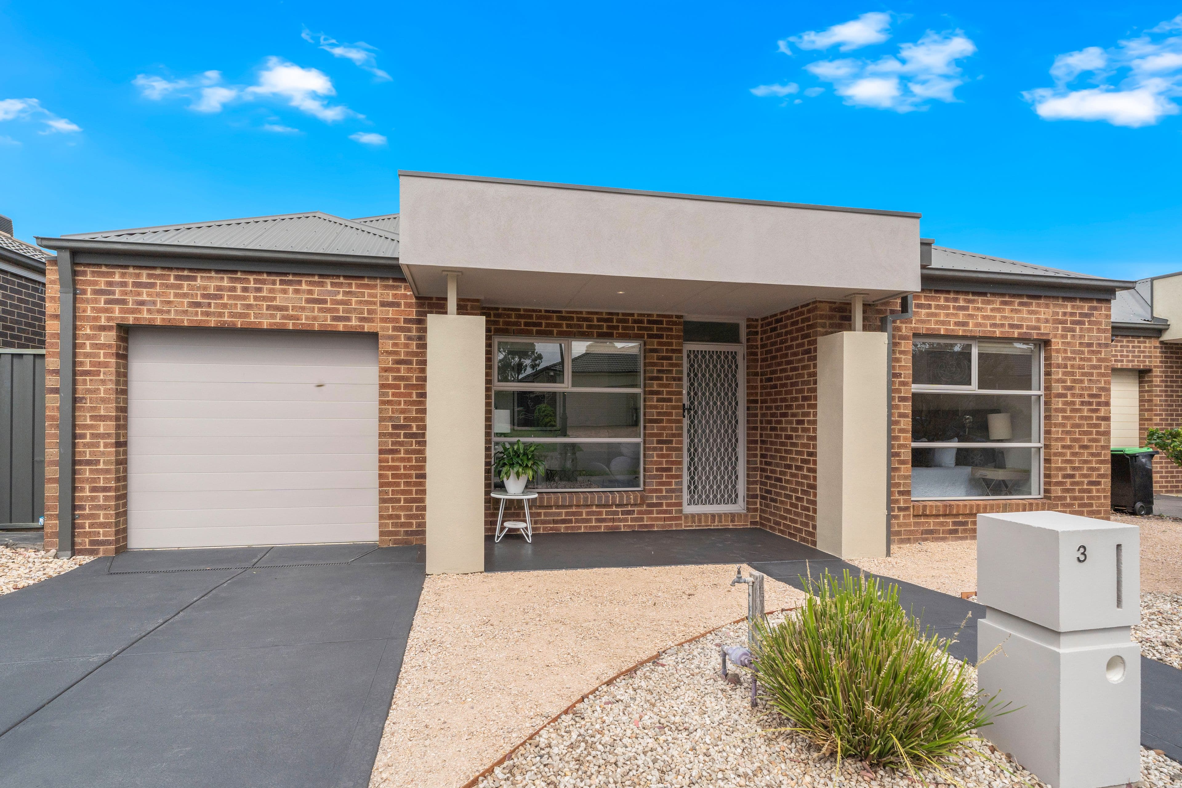 3 Somersby Road, Craigieburn VIC 3064, Craigieburn - Thumbnail 2