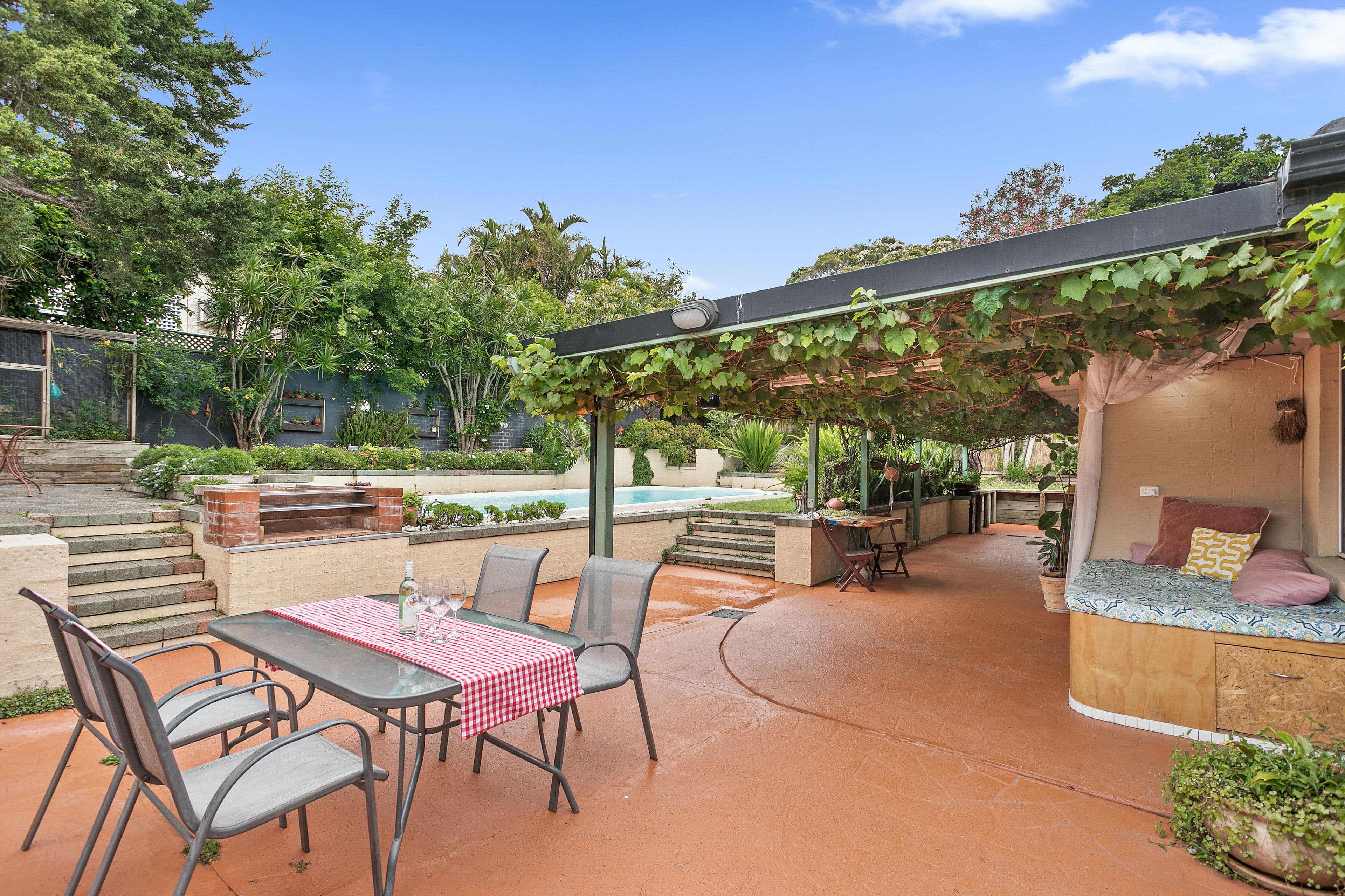 11 Govett Crescent, Figtree NSW 2525, Figtree - Image 1