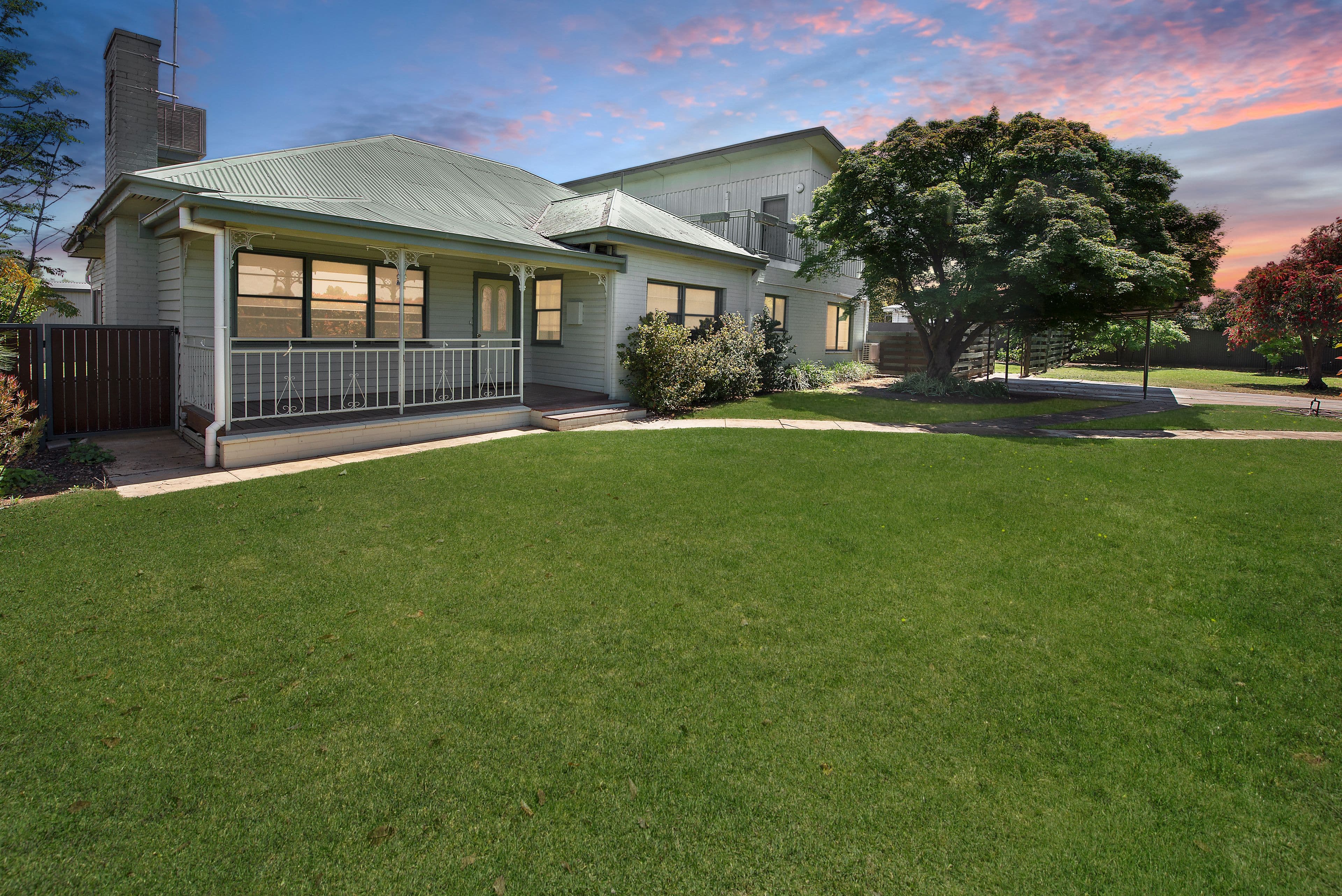 16 Coronation Avenue, Swan Hill VIC 3585, Swan Hill - Image 1