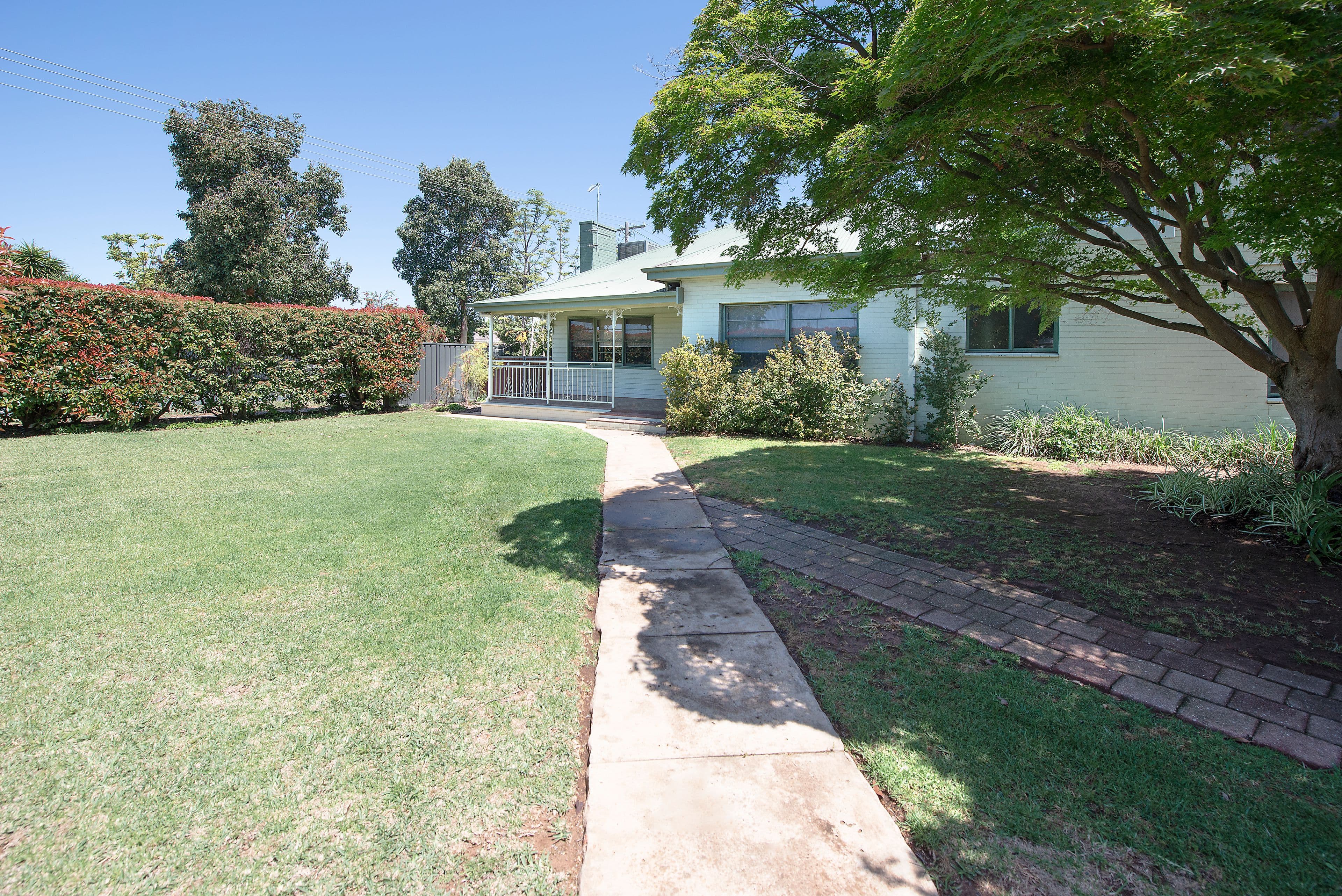 16 Coronation Avenue, Swan Hill VIC 3585, Swan Hill - Thumbnail 2