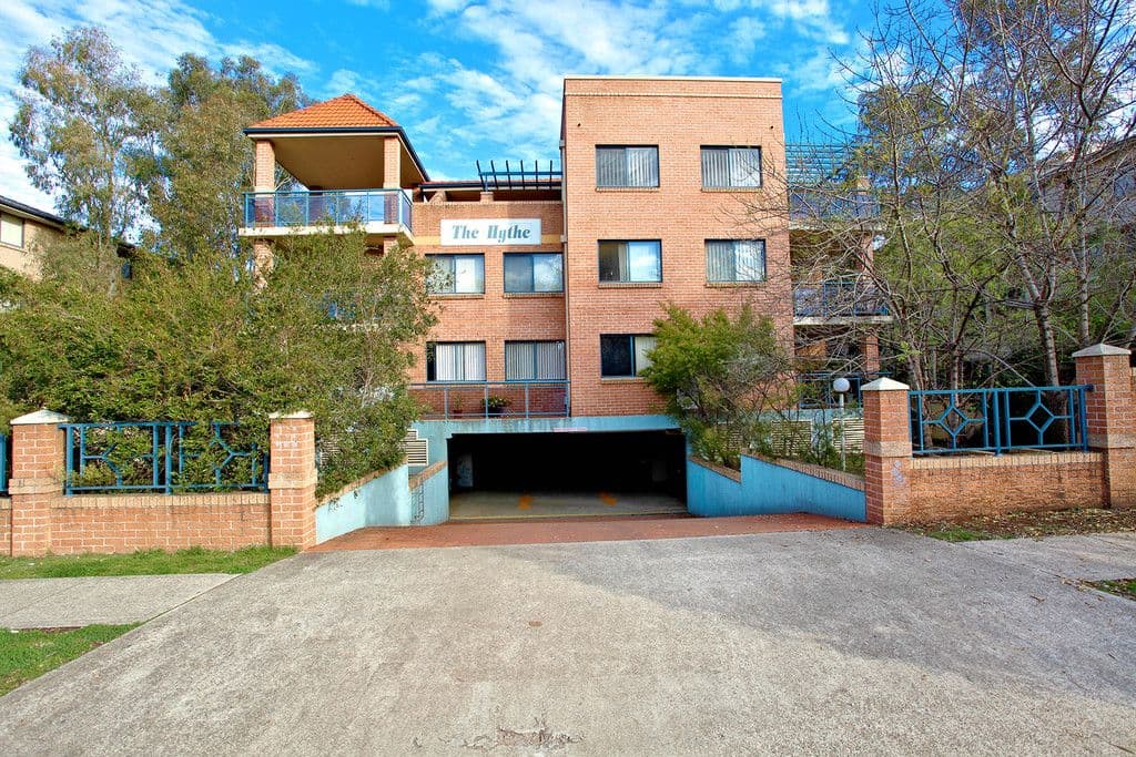 8 Hythe Street, Mount Druitt NSW 2770, Mount Druitt - Image 1