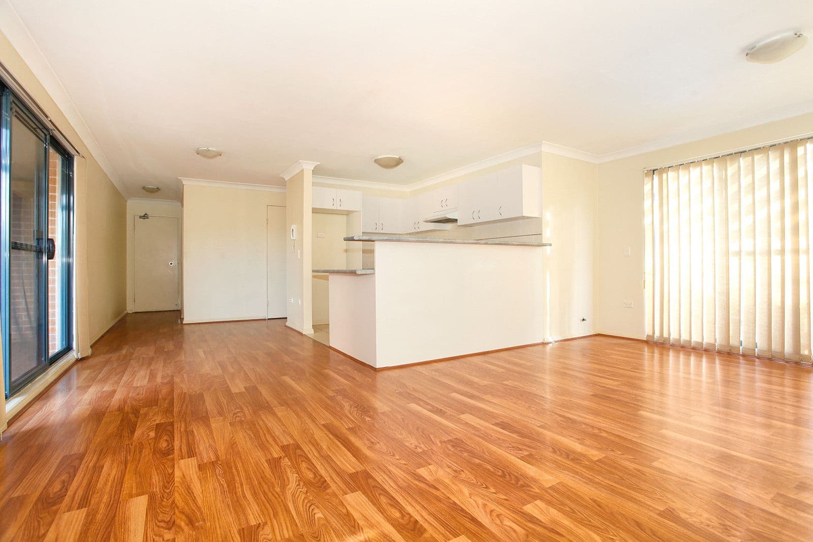 8 Hythe Street, Mount Druitt NSW 2770, Mount Druitt - Thumbnail 2