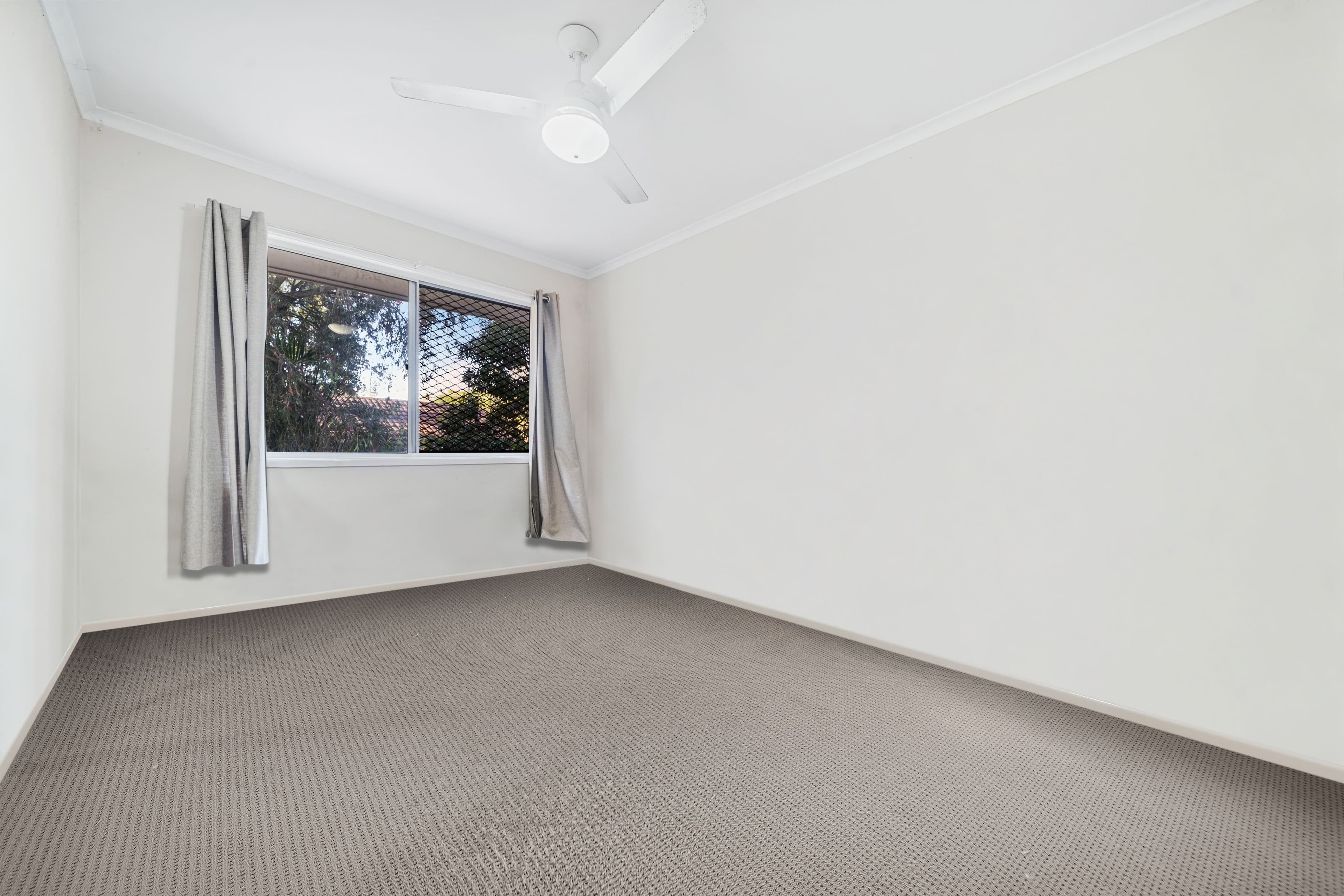 7 Dorsey Crescent, Bundamba QLD 4304, Bundamba - Thumbnail 7
