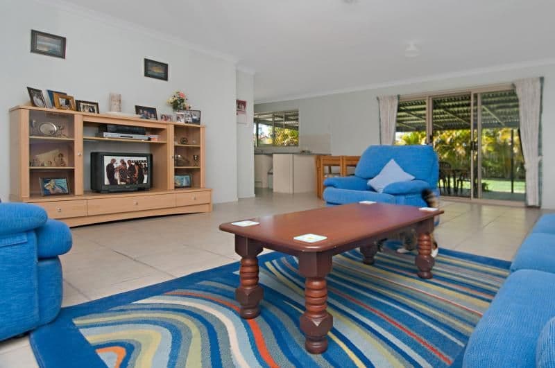 11 Avondale Place, LITTLE MOUNTAIN QLD 4551, Little Mountain - Thumbnail 4