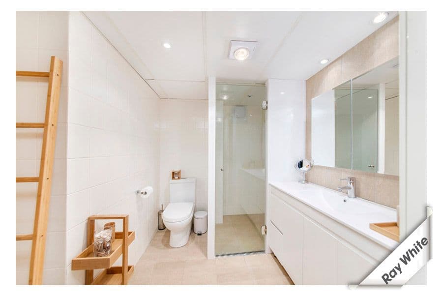 10 Currie Crescent, GRIFFITH ACT 2603, Griffith - Thumbnail 2