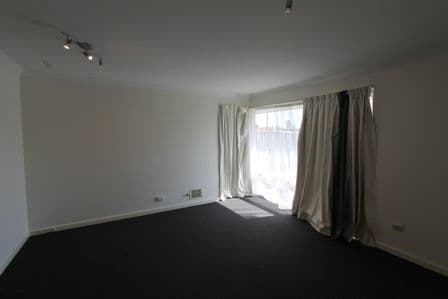 10 Heathcroft Road, BALGA WA 6061, Balga - Thumbnail 4