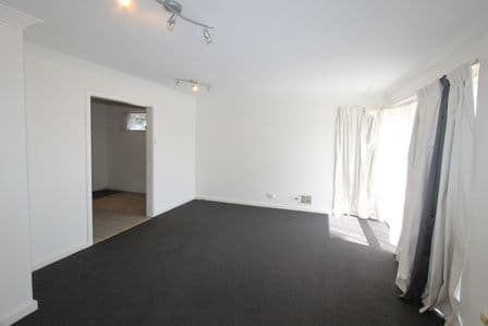 10 Heathcroft Road, BALGA WA 6061, Balga - Thumbnail 5