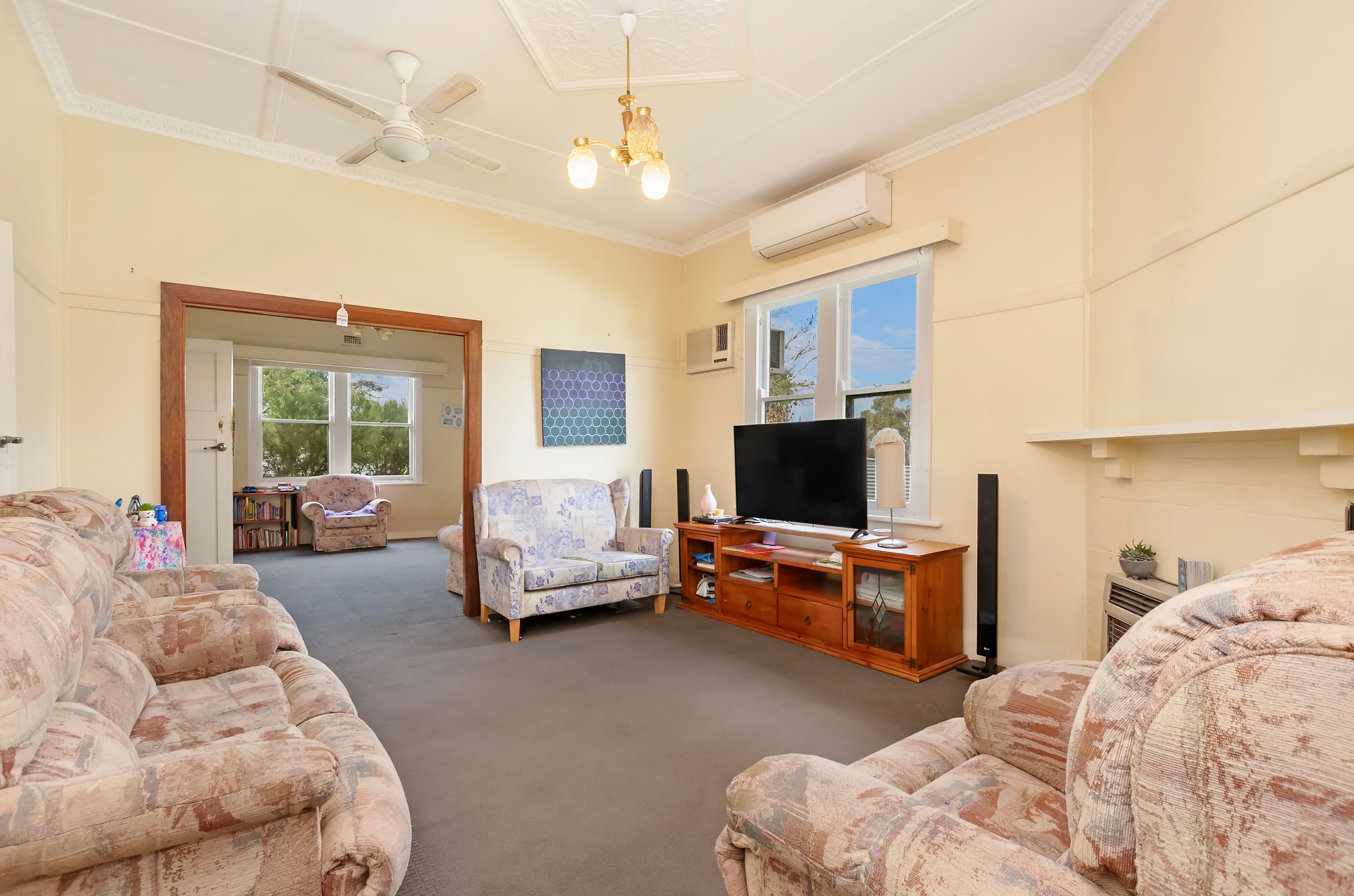 25 Burke Street, Mortlake VIC 3272, Mortlake - Thumbnail 2
