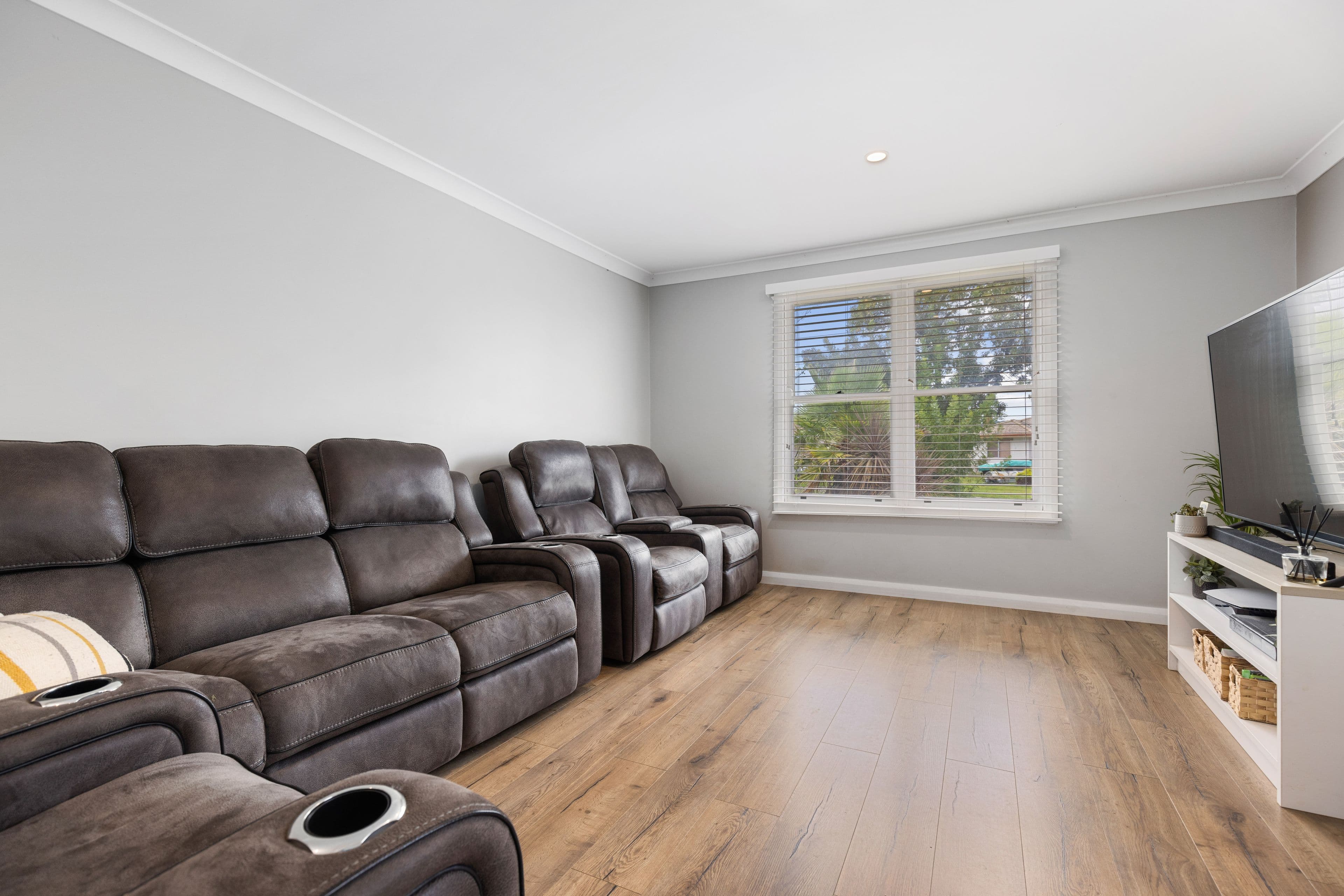 4 Chisholm Street, Goulburn NSW 2580, Goulburn - Thumbnail 4