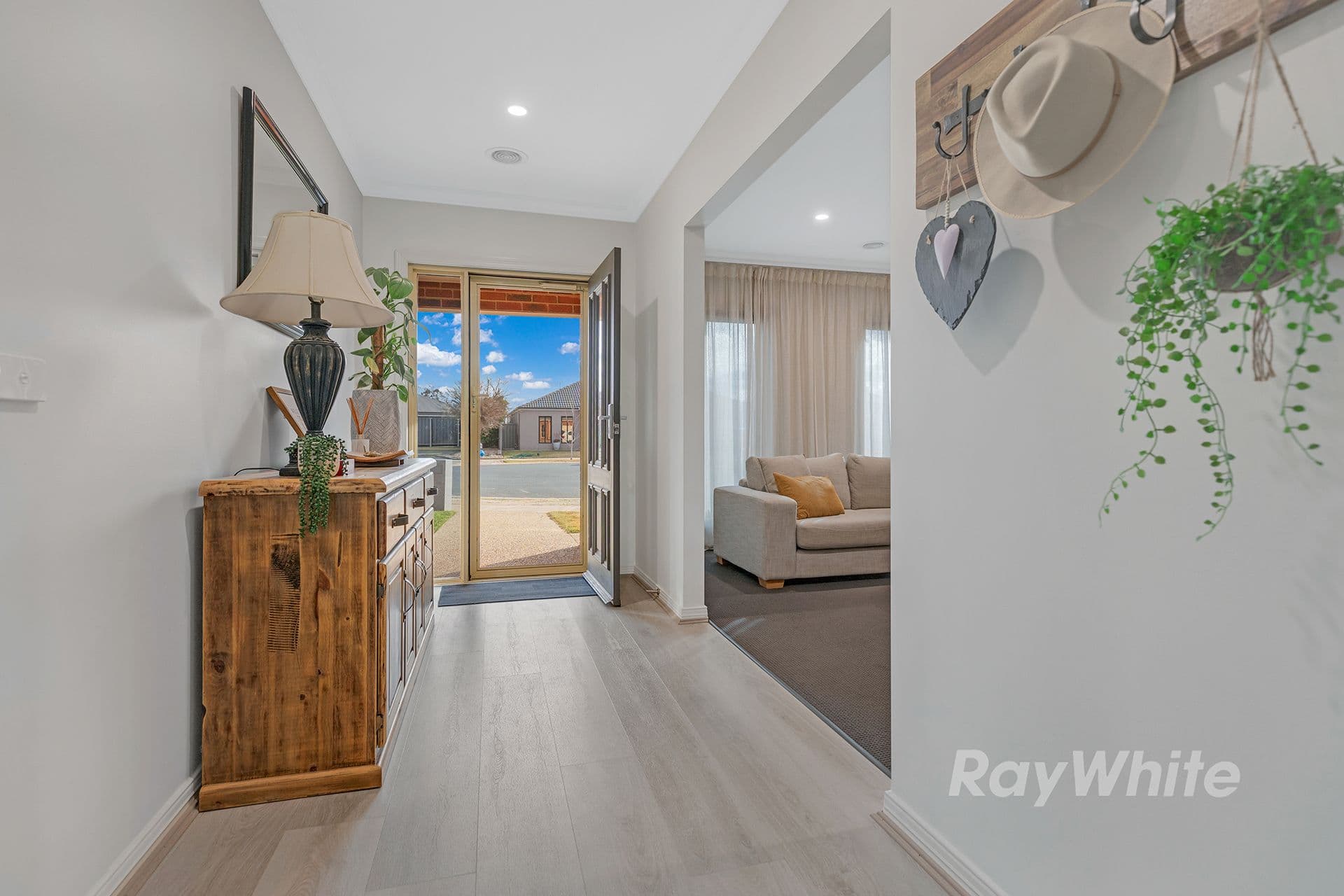 2 Westin Place, Echuca VIC 3564, Echuca - Thumbnail 5