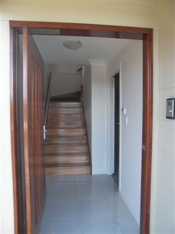 5 Oreilly Crescent, SPRINGFIELD LAKES QLD 4300, Springfield Lakes - Thumbnail 2