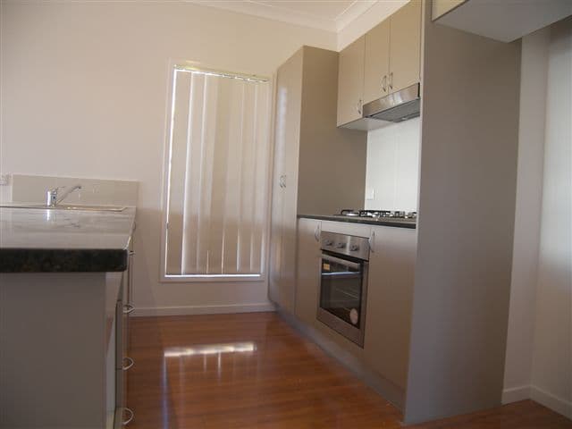 5 Oreilly Crescent, SPRINGFIELD LAKES QLD 4300, Springfield Lakes - Thumbnail 8
