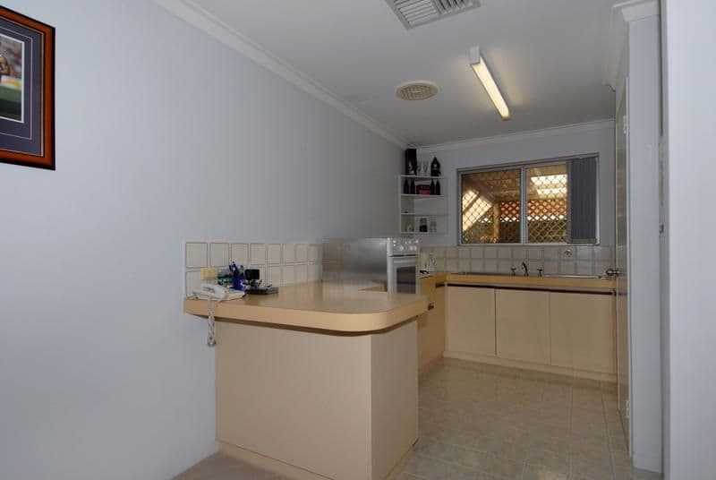 4 Baltic Ridge, Yakamia, WA, 6330, Yakamia - Thumbnail 3