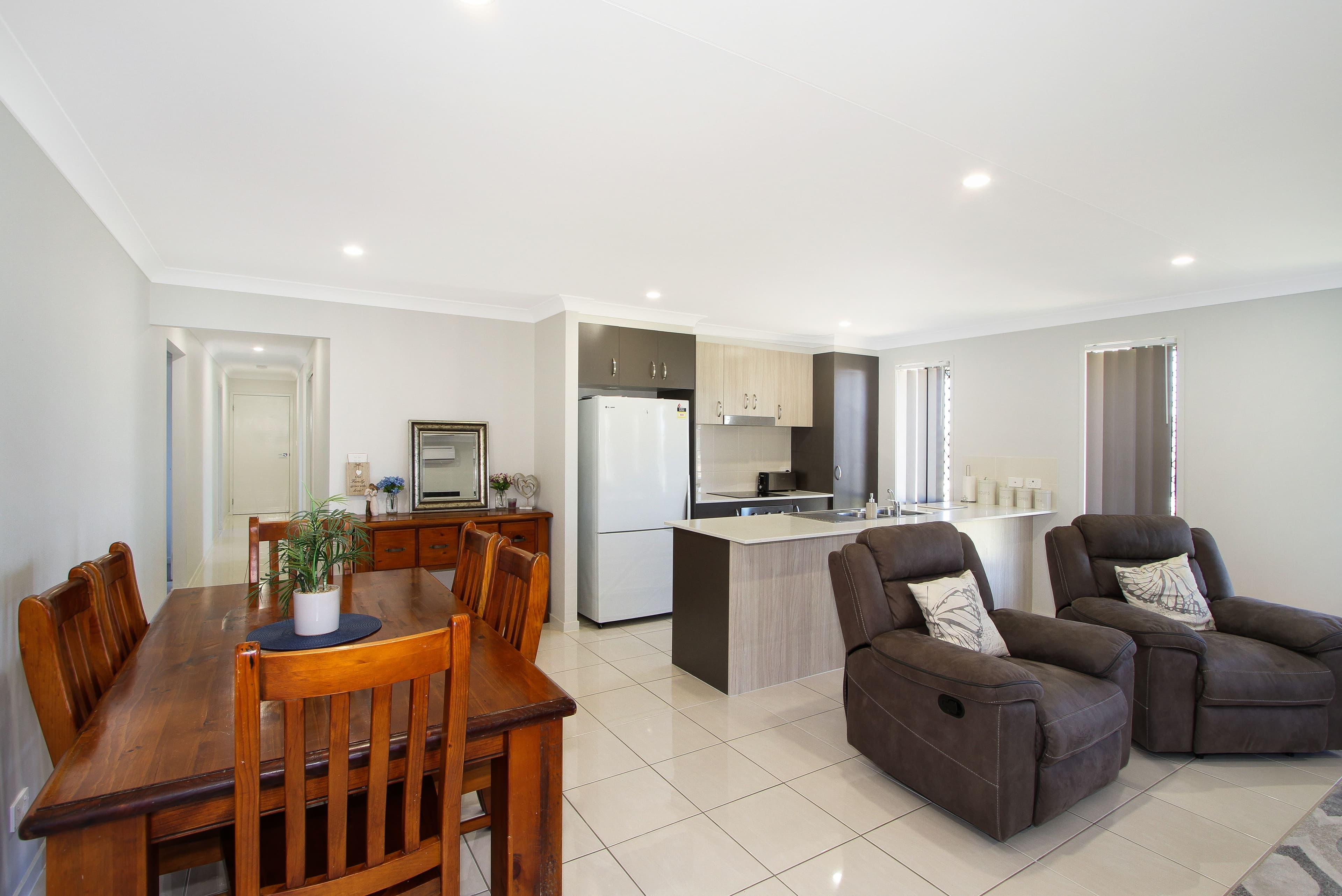 66 Tulipwood Crescent, Tamworth NSW 2340, Tamworth - Thumbnail 3