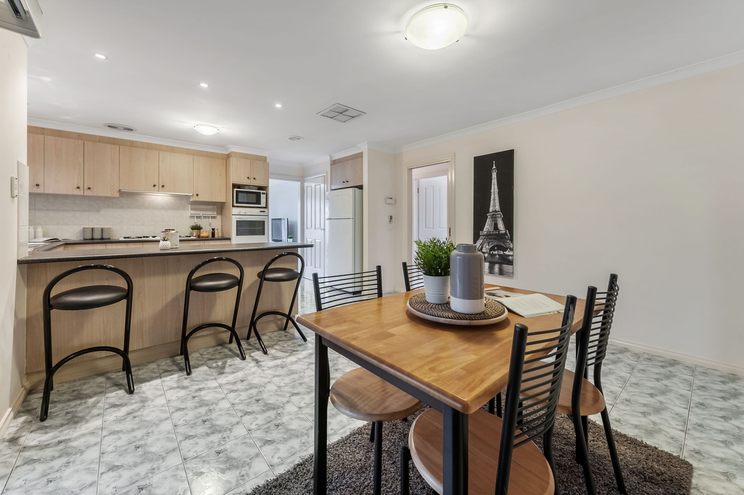 11 Macklin Way, Caroline Springs VIC 3023, Caroline Springs - Thumbnail 5