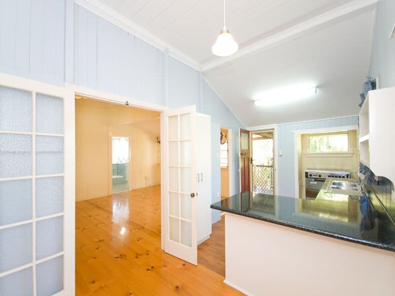 65 Nelson Street, CORINDA QLD 4075, Corinda - Thumbnail 6