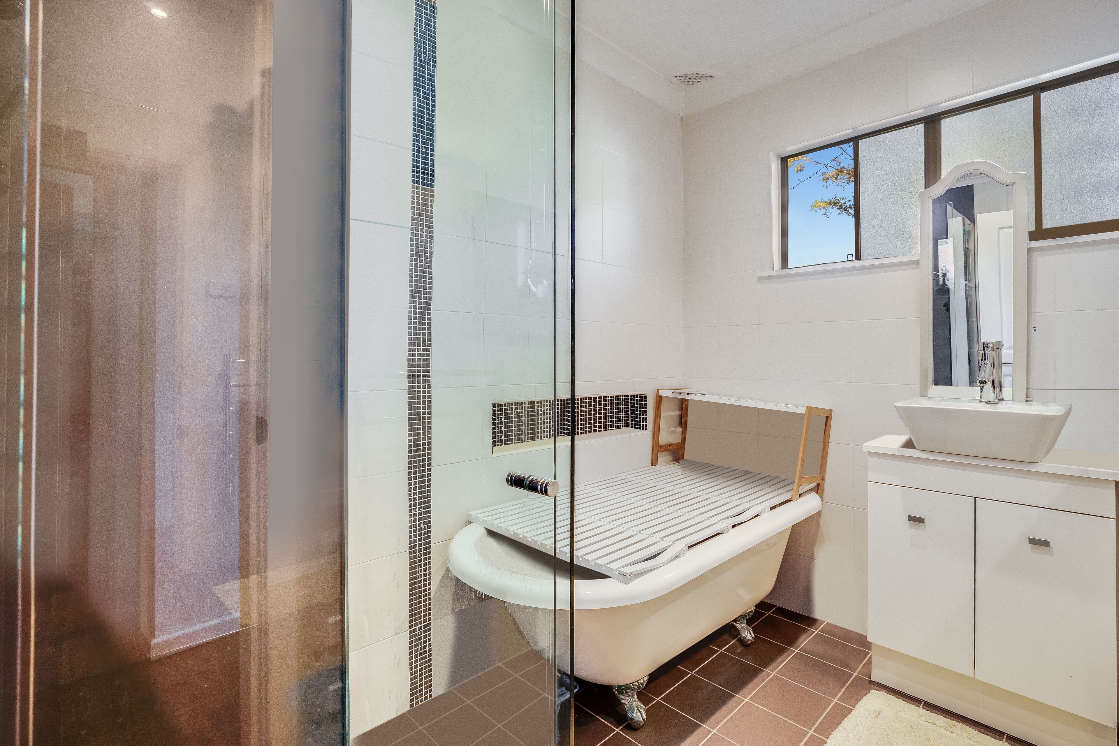 4 MacArthur Parade, Woy Woy NSW 2256, Woy Woy - Thumbnail 8
